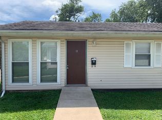 6019 W Washington St APT B, Belleville, IL