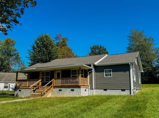 138 Lloyd St, Oneida, TN 37841