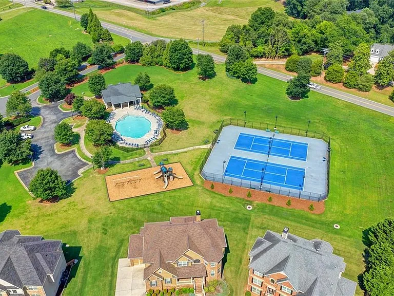 9135 Fox Trail Ln — Photo 87