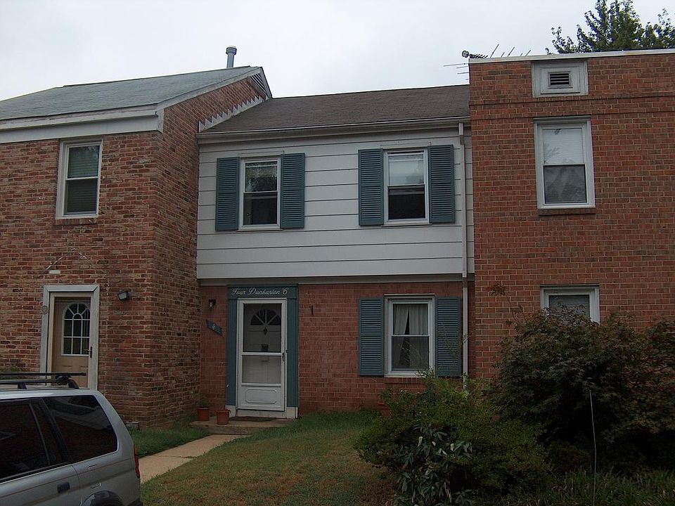 1st image of 4 Dumbarton Ct