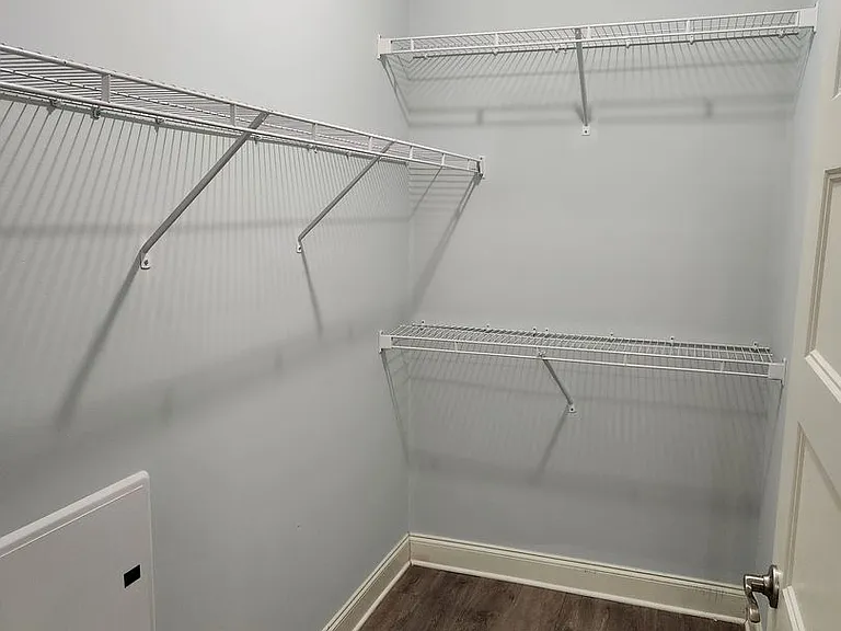 4021 Blackstone Dr #200 — Photo 10