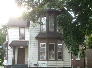 1607 9th St, Rockford, IL 61104
