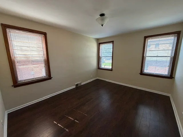 5493 Loughborough Ave — Photo 27