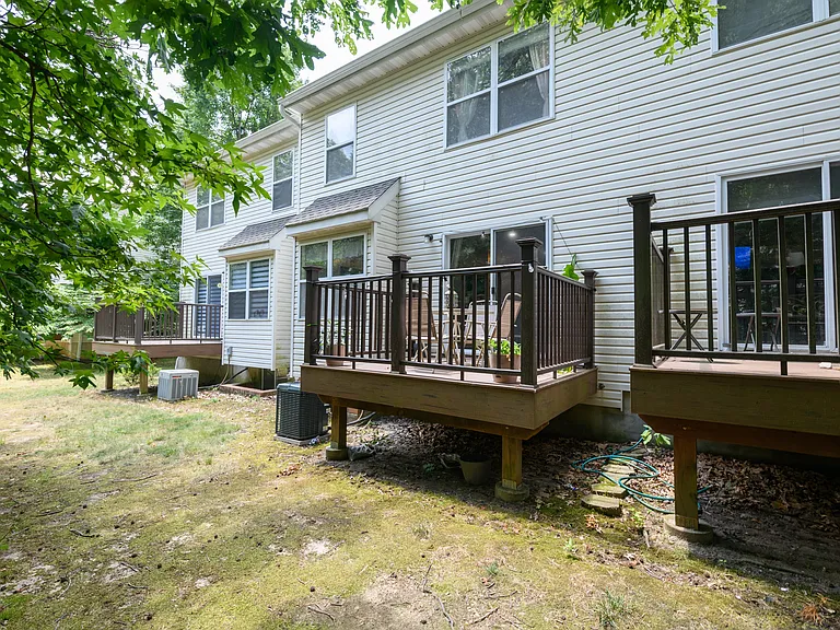 97 Heron Ct — Photo 33