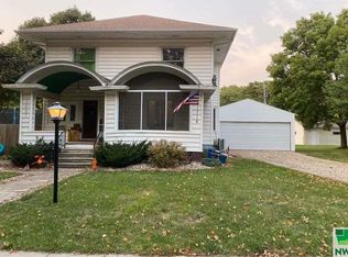 1007 Webb St, Boyden, IA 51234