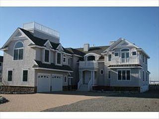 5th image of 6 Edgewater Dr