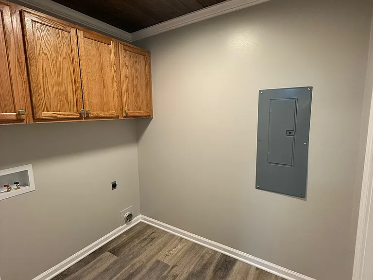 4606 Mountain Crest Dr — Photo 9
