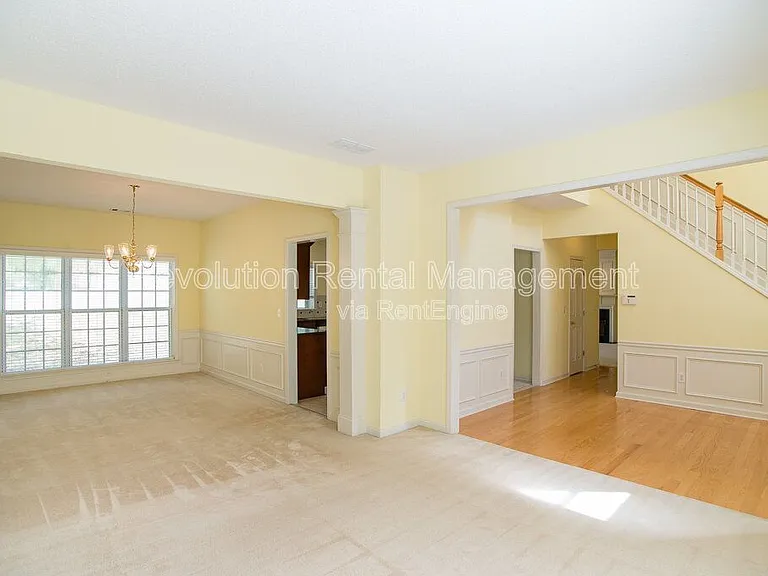 11655 Crossington Rd — Photo 6