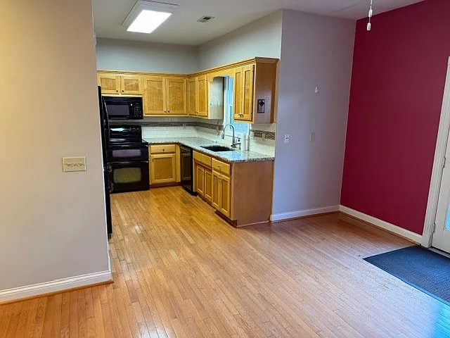 106 Savannah Way — Photo 7