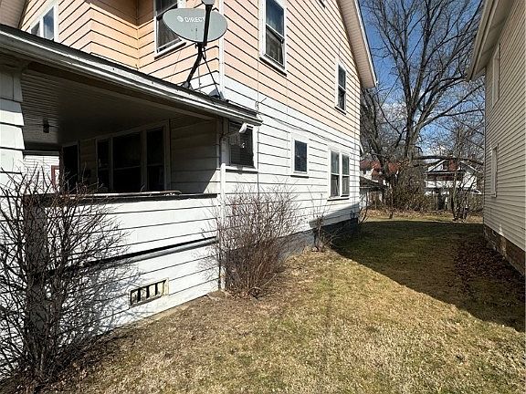 2nd image of 757 Noah Ave