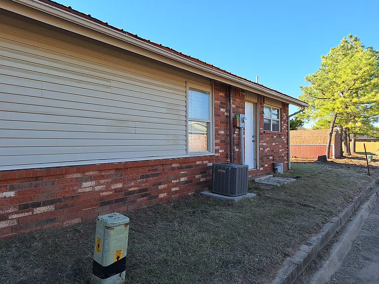 3 Emerald Ct — Photo 4