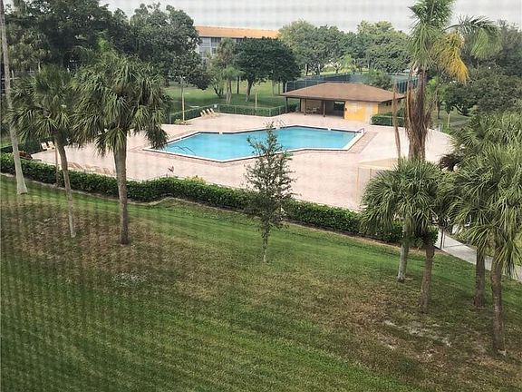 5th image of 13455 SW 16th Court