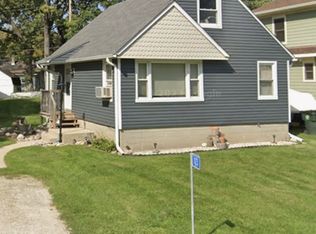 1123 Lucille Ave, Twin Lakes, WI 53181