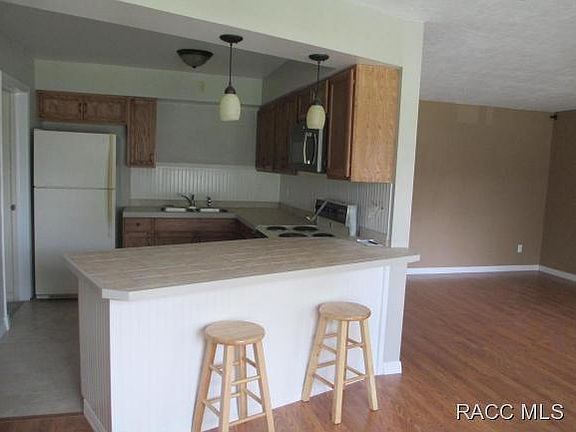 5th image of 9215 N Caressa Way