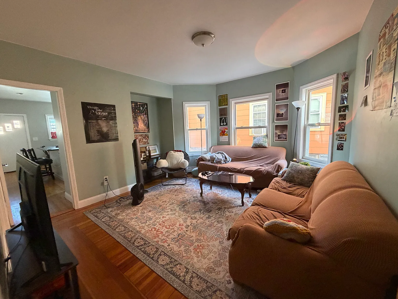 4 bed, 1500 sqft, $5,075 — Photo 1