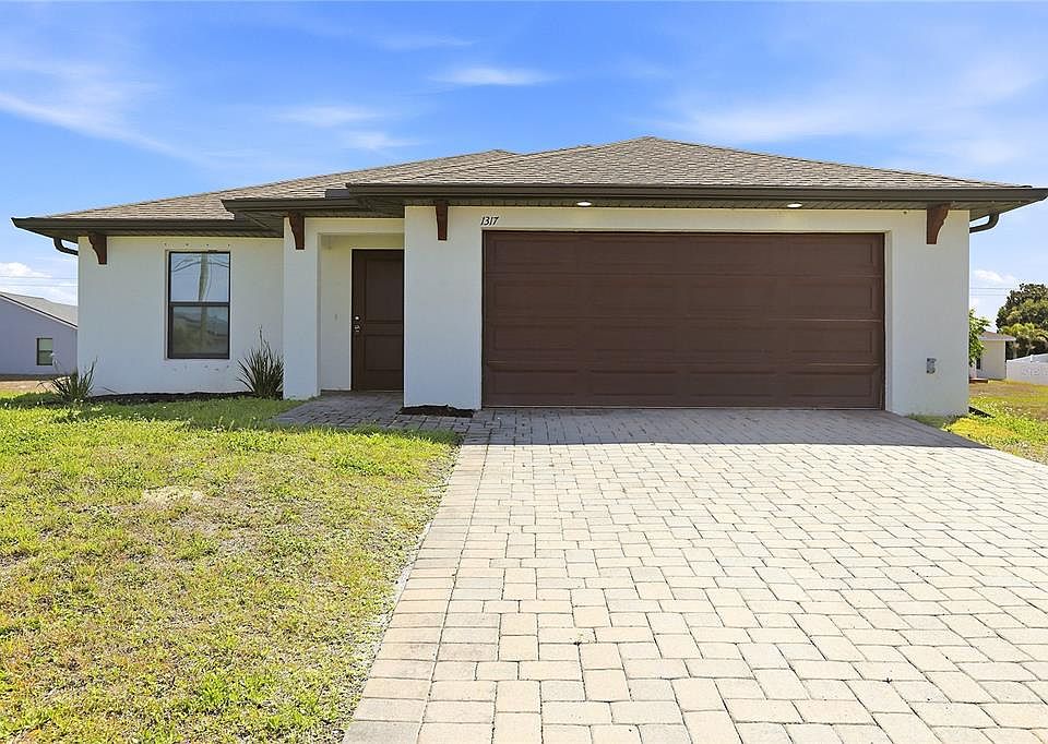 1st image of 1317 NE 2ND AVENUE