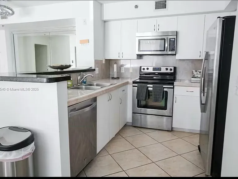 19601 E Country Club Dr #7203 — Photo 4