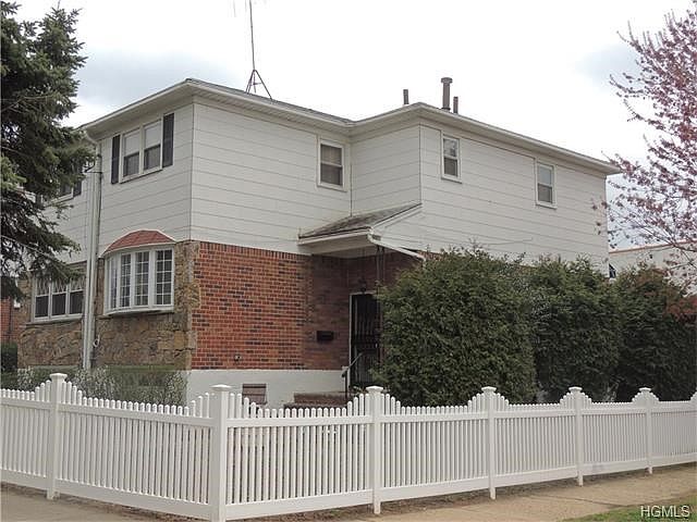 1st image of 3220 Watt Ave