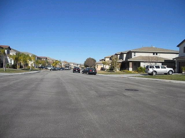 2nd image of 45519 Olive Ct