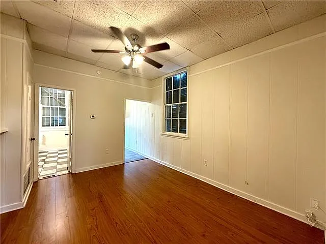 1 bed, 1.0 bath, 500 sqft, $1,300 — Photo 4
