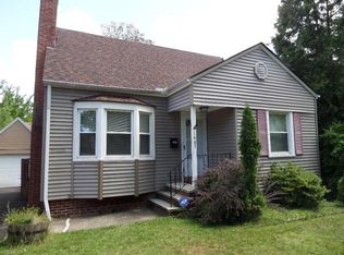 1485 Wilmar Ct, Cleveland Heights, OH 44121