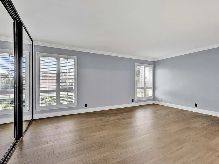 9882 Kings Canyon Dr — Photo 18