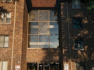 840 Elder Rd #A414, Homewood, IL 60430
