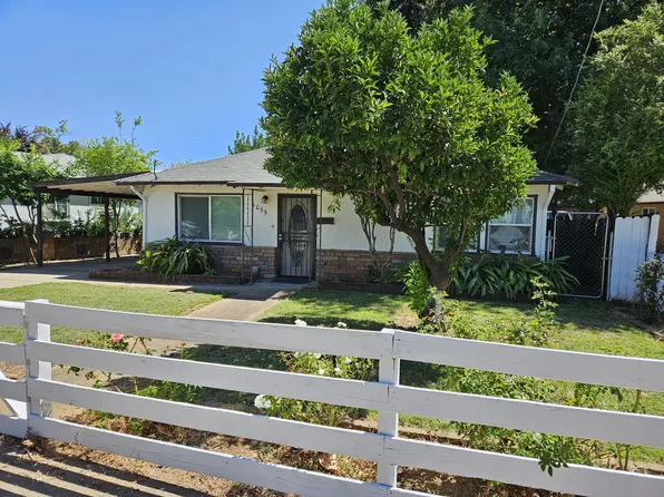 1055 South St, Redding, CA 96001