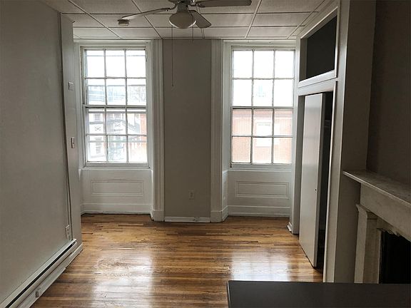 4th image of 1114 Spruce St