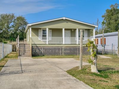 1030 7th St, San Leon, TX, 77539