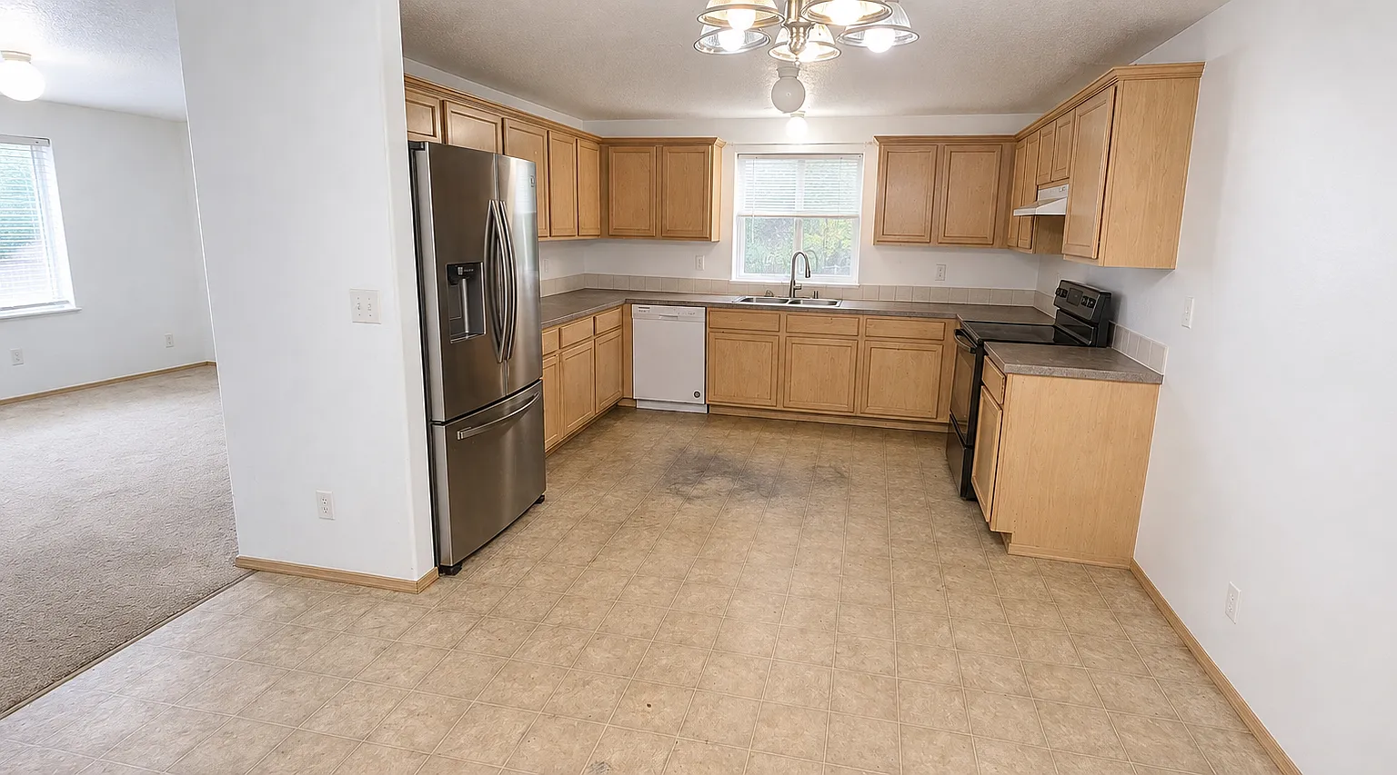 3 bed, 2.5 bath, 1596 sqft, $2,600 — Photo 4