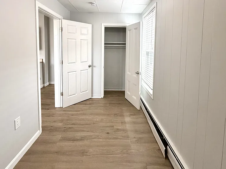 42 Everett St #3 — Photo 6