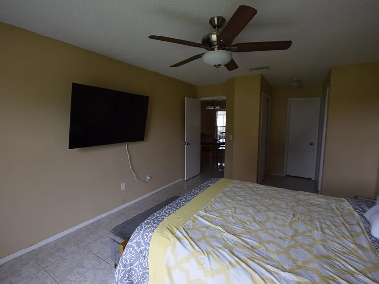 1090 Jason Ridge Ct — Photo 22