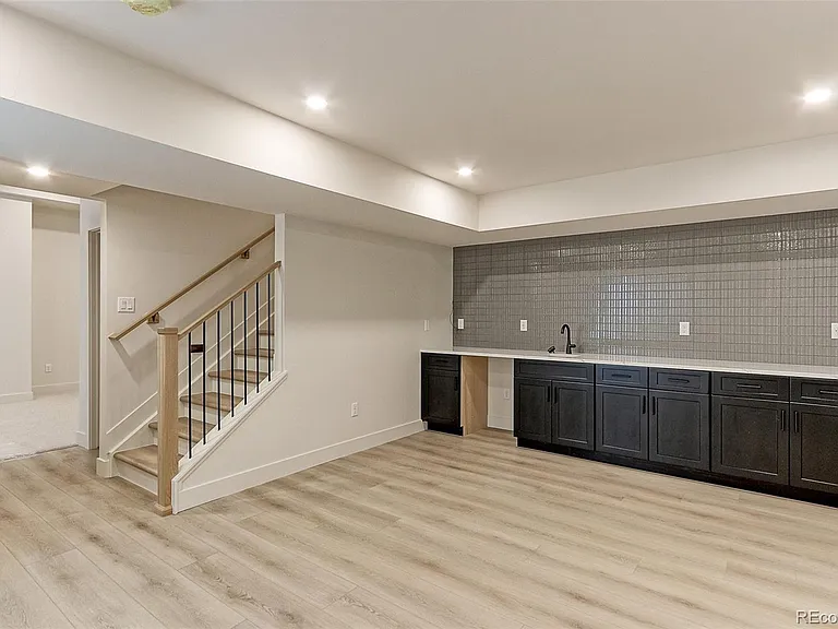 3510 N Wyandot St — Photo 37