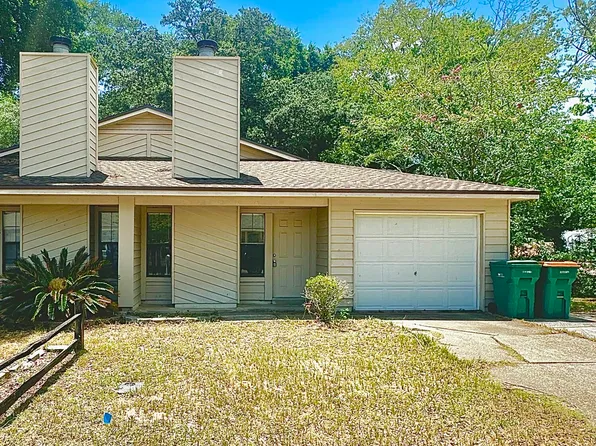 818 Roy St #B, Fort Walton Beach, FL 32547