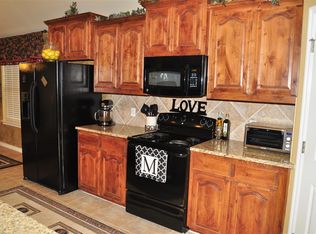 140 Kristy Dr, Edmond, OK 73003