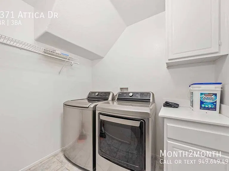 8371 Attica Dr — Photo 25