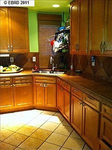 3rd image of 2525 Andrade Ave