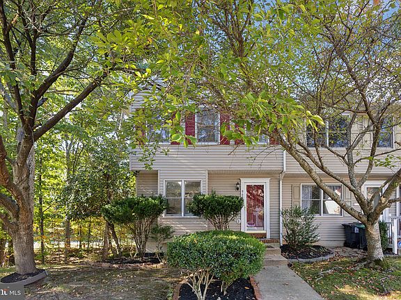 3rd image of 9608 Dominion Forest Cir