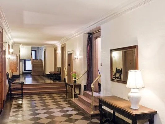 Sold by Corcoran | media 16