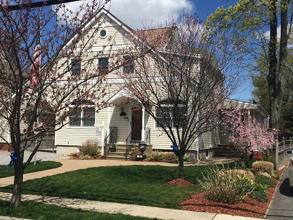 1st image of 33 Smith St