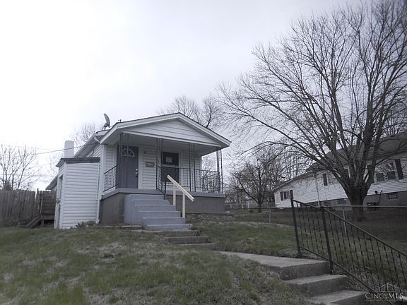 2nd image of 1760 Parrish Ave