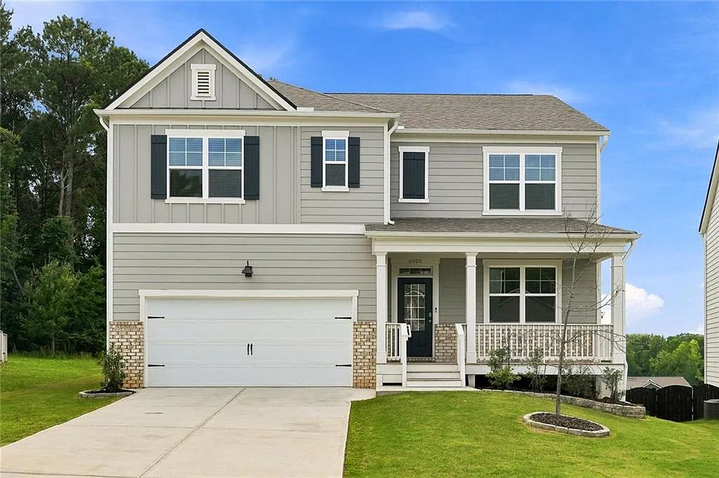5 bed, 3.0 bath, 2613 sqft, $2,700 — Photo 1