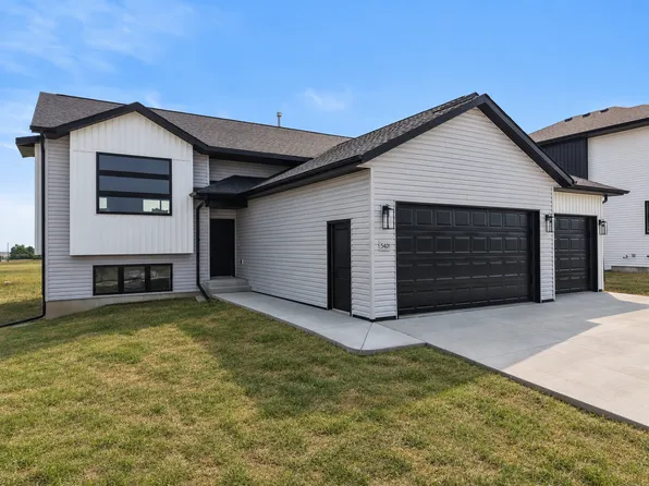 5401 Welder Ave, Bismarck, ND 58503