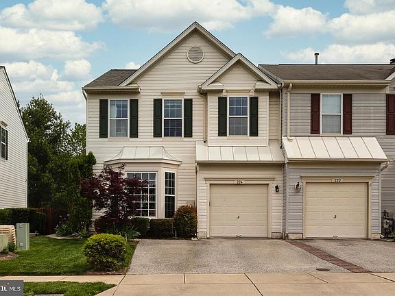 2nd image of 224 Eisenhower Ct