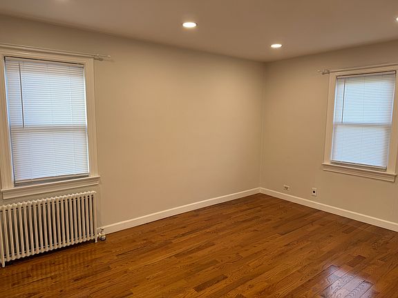 5th image of 520 Liberty Ave APT 1