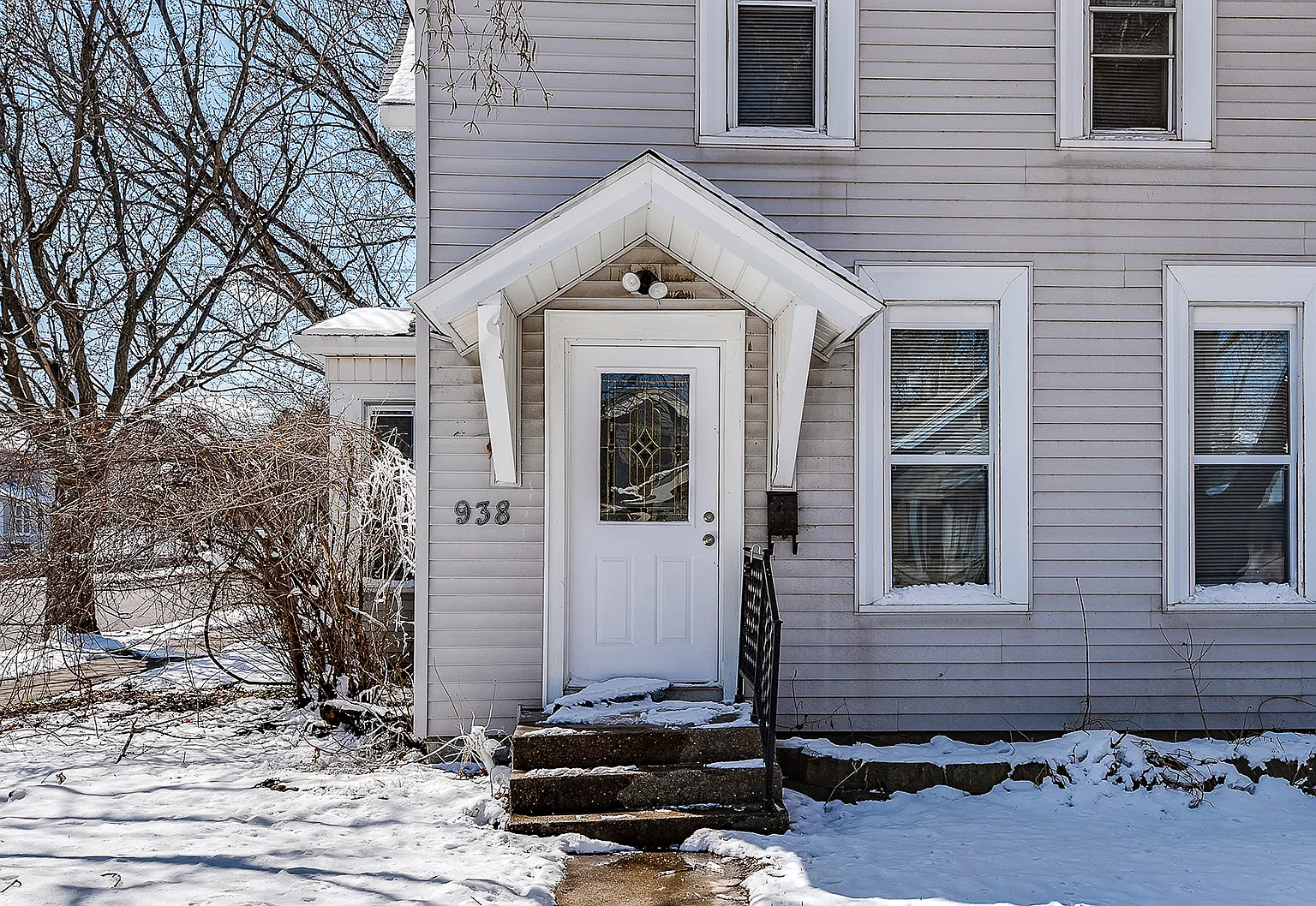 938 Wakefield Avenue, St. Paul — Photo 2