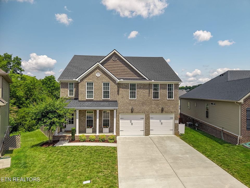 1st image of 10615 Tin Man Ln