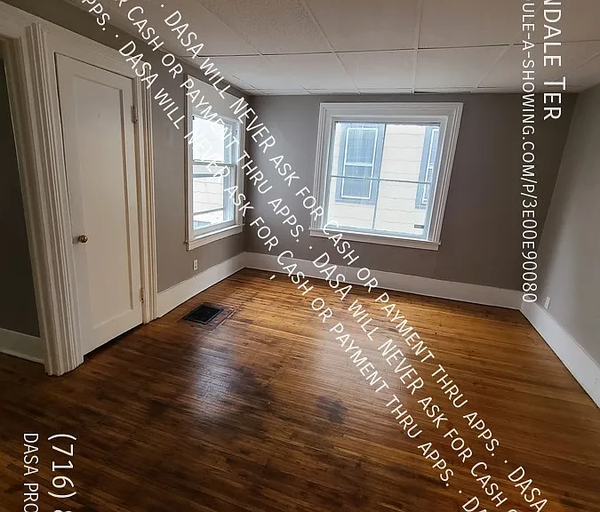 48 Thorndale Ter — Photo 2