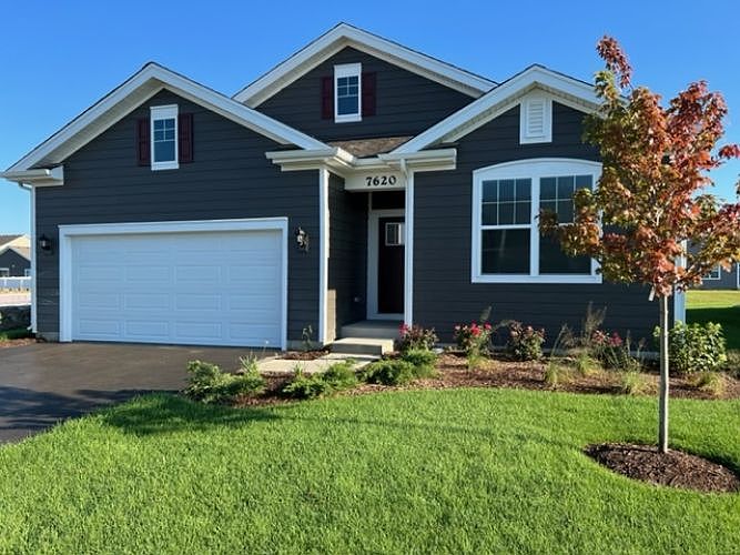 1st image of 7620 W 105th Pl